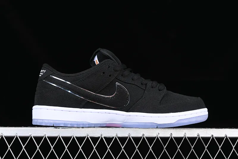 All categories Nk SB Dunk Series Nk SB Dunk Low low-top sneakers Eminem x Carhartt x Nk Dunk SB three-party joint brand electroplated black silver SB low-top casual sneakers FN4193-013